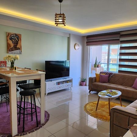 Апартаменти Cozy Sea View Next To The Beach, In The Mid Of The Market, Saturday Bazar, Restaurants & Bars Etc, Alanya Mahmutlar! Екстер'єр фото