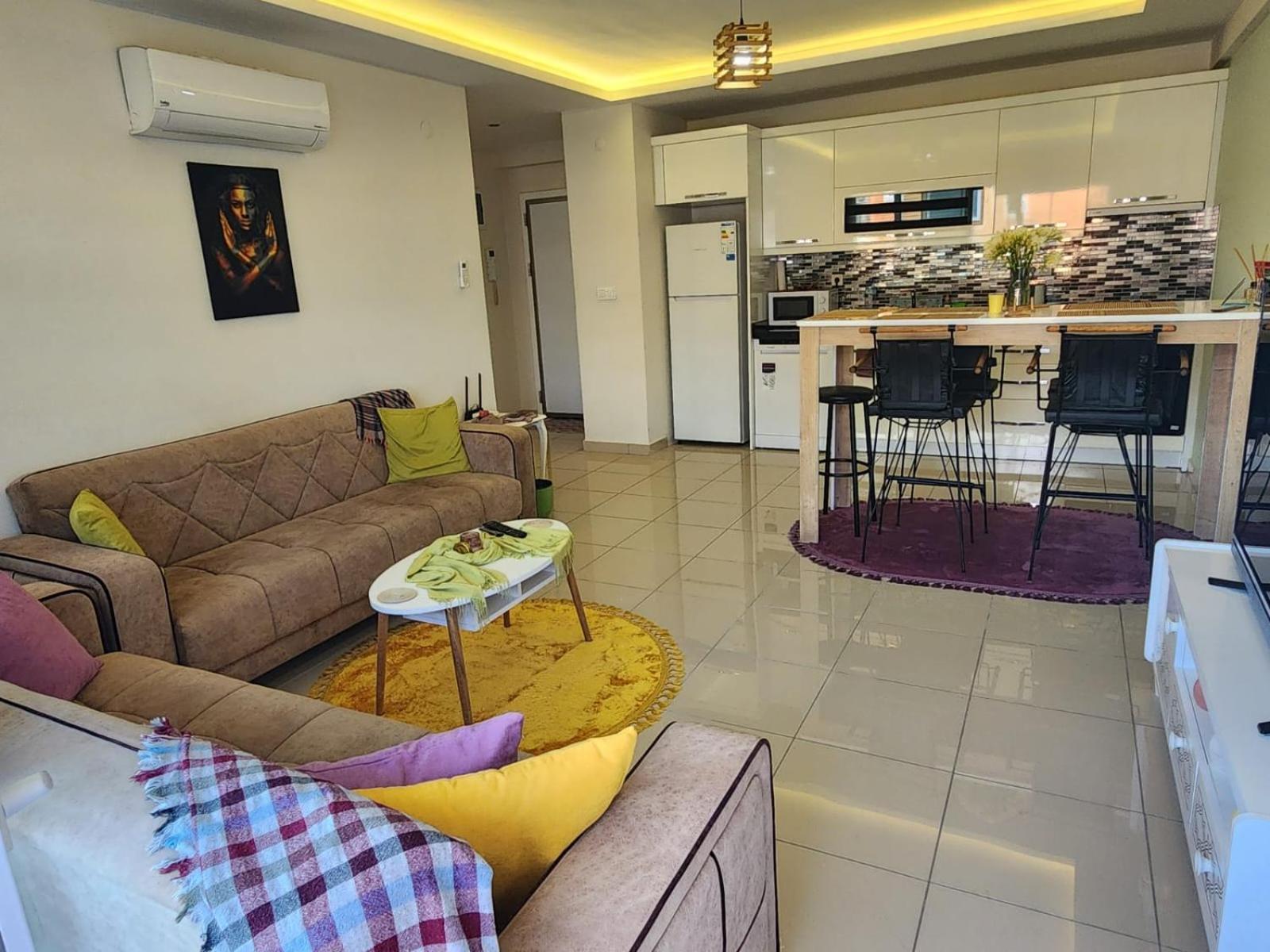 Апартаменти Cozy Sea View Next To The Beach, In The Mid Of The Market, Saturday Bazar, Restaurants & Bars Etc, Alanya Mahmutlar! Екстер'єр фото